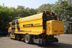 HGY5181TSLZ6節(jié)能渦流復(fù)合式高速清掃車